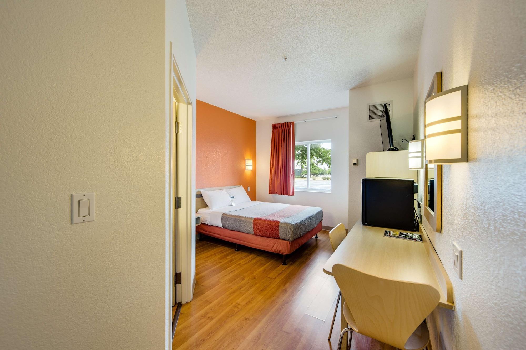 Motel 6-Brampton, On - Toronto Eksteriør billede