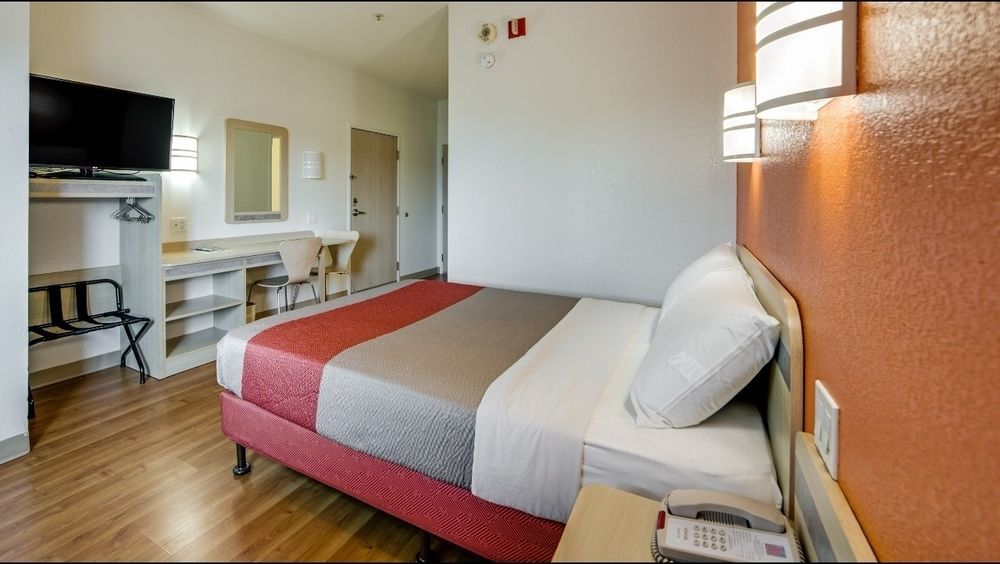 Motel 6-Brampton, On - Toronto Eksteriør billede